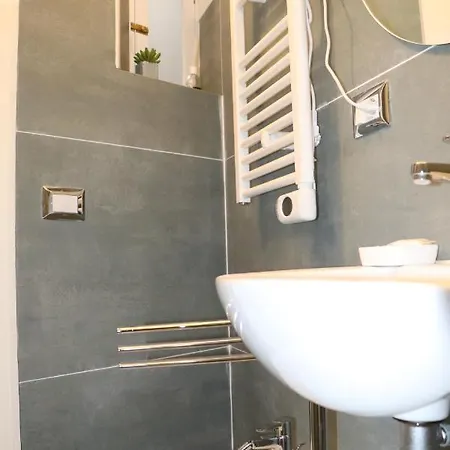 Apartment Domus Iole Nel Centro Storico Catania