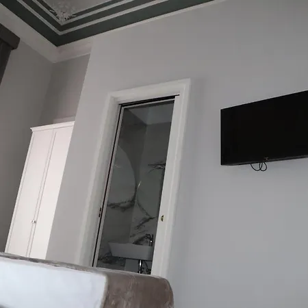 Domus Iole Nel Centro Storico *