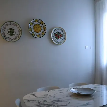 Apartment Domus Iole Nel Centro Storico *