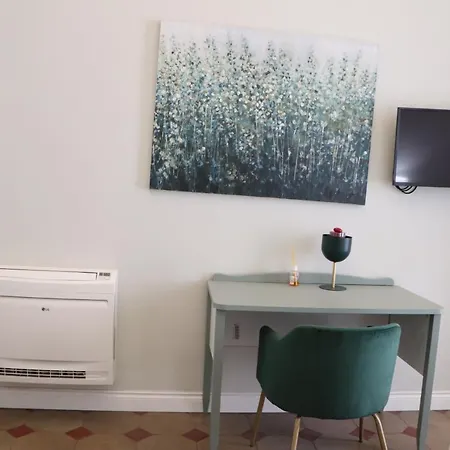 Domus Iole Nel Centro Storico Catania