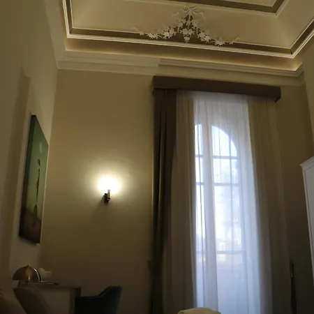 Domus Iole Nel Centro Storico