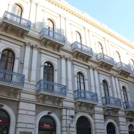 Domus Iole Nel Centro Storico Lejlighed Catania